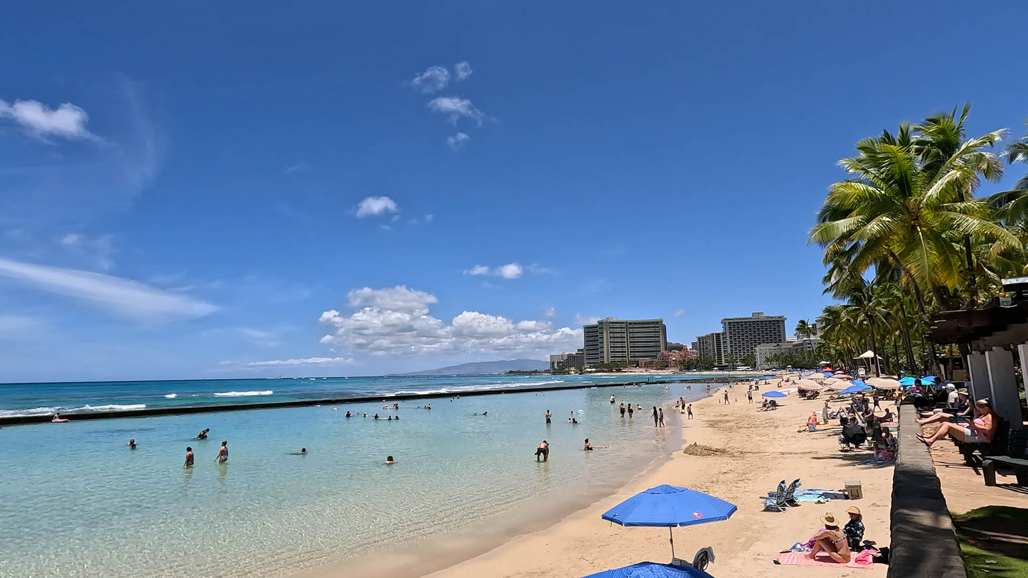 Beachfront Hotels in Waikiki - Park Shore Waikiki Hotel - Photo 1